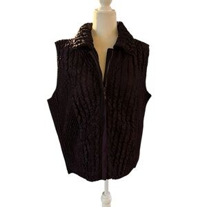 UBU Reversible Purple and Black Travel Vest